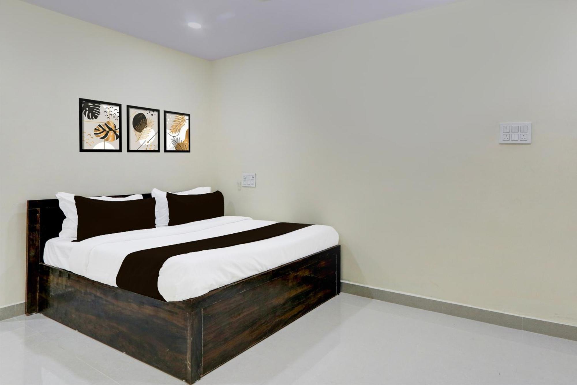 Hotel O Gk Grand Bibinagar Esterno foto